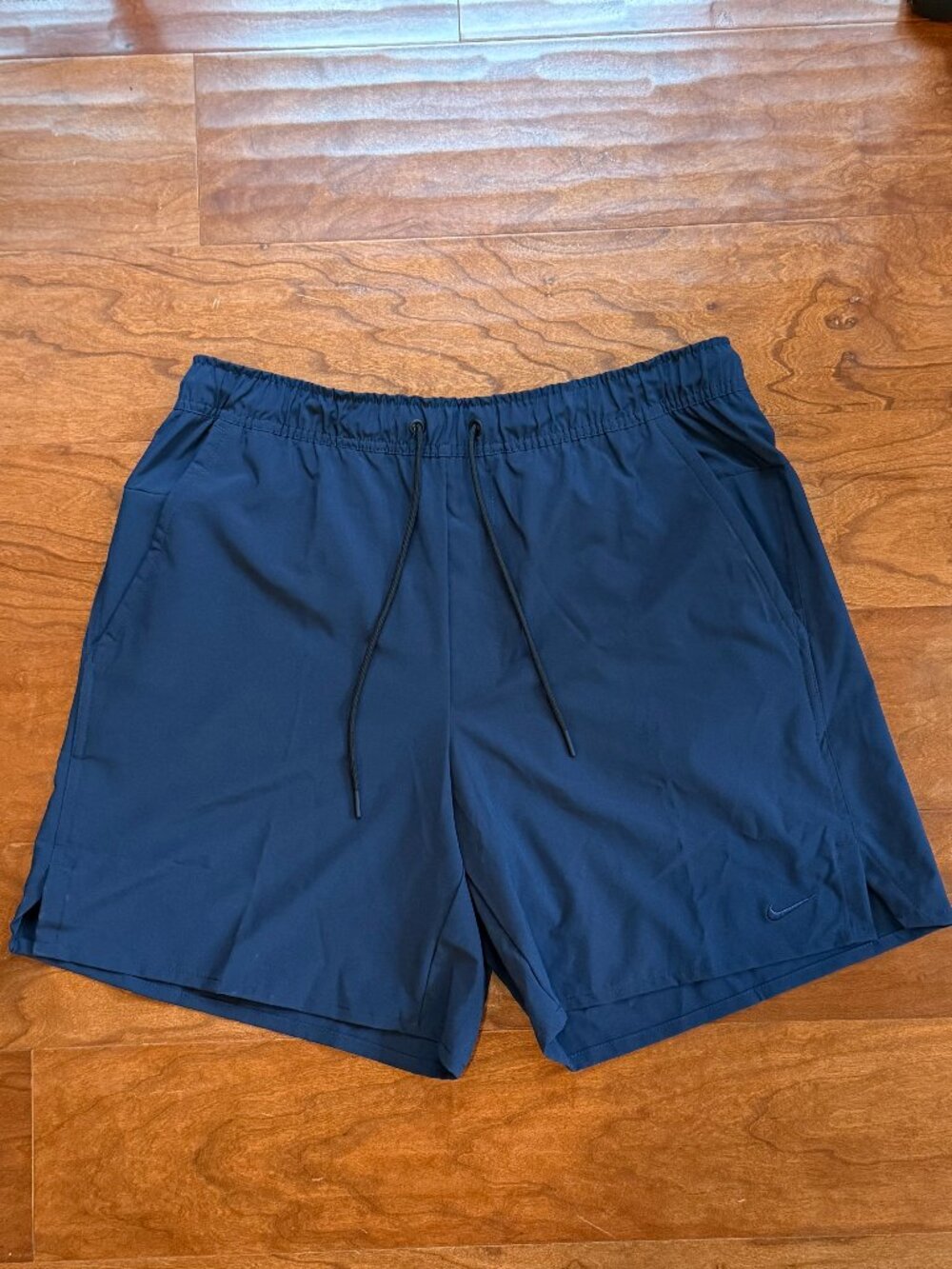 Nike Unlimited Men's Shorts, Size L